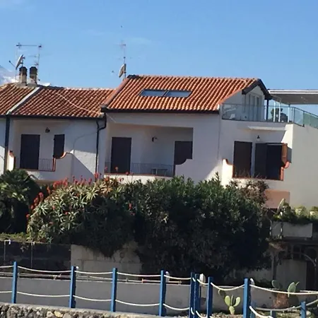 Apartament Giardino Sul Mare Giardini-Naxos